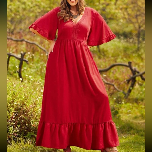 Dresses & Skirts - Plus butterfly sleeve maxi dress